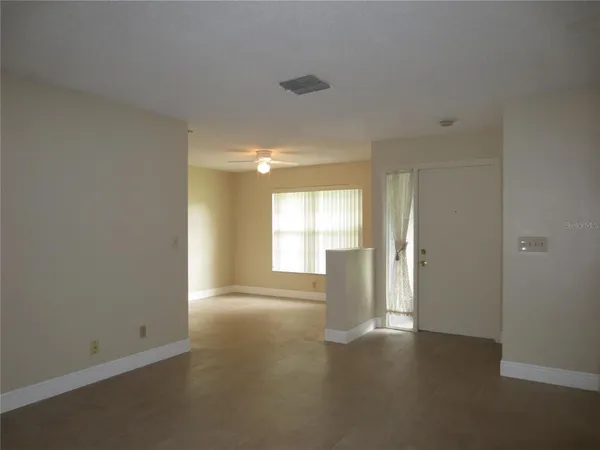 $2,800 | 3235 East Dorchester Drive, Palm Harbor, FL 34684