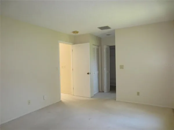 $2,800 | 3235 East Dorchester Drive, Palm Harbor, FL 34684