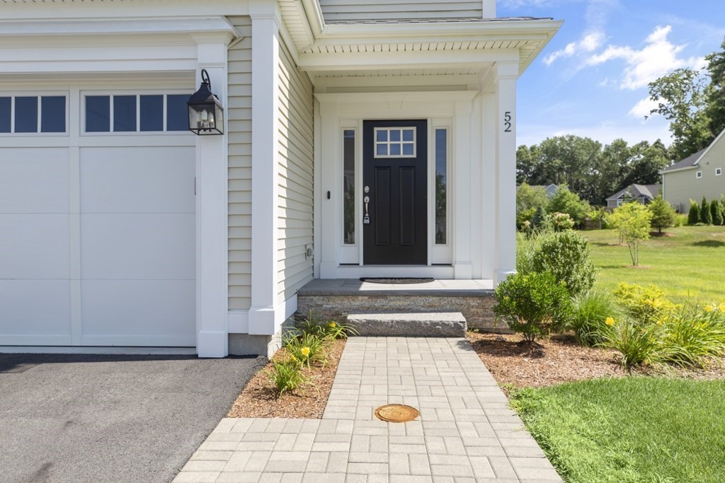 52 Oxbow Road, Unit 52 Framingham, MA 01701 - Photo 4 of 39 Gallery Image 4