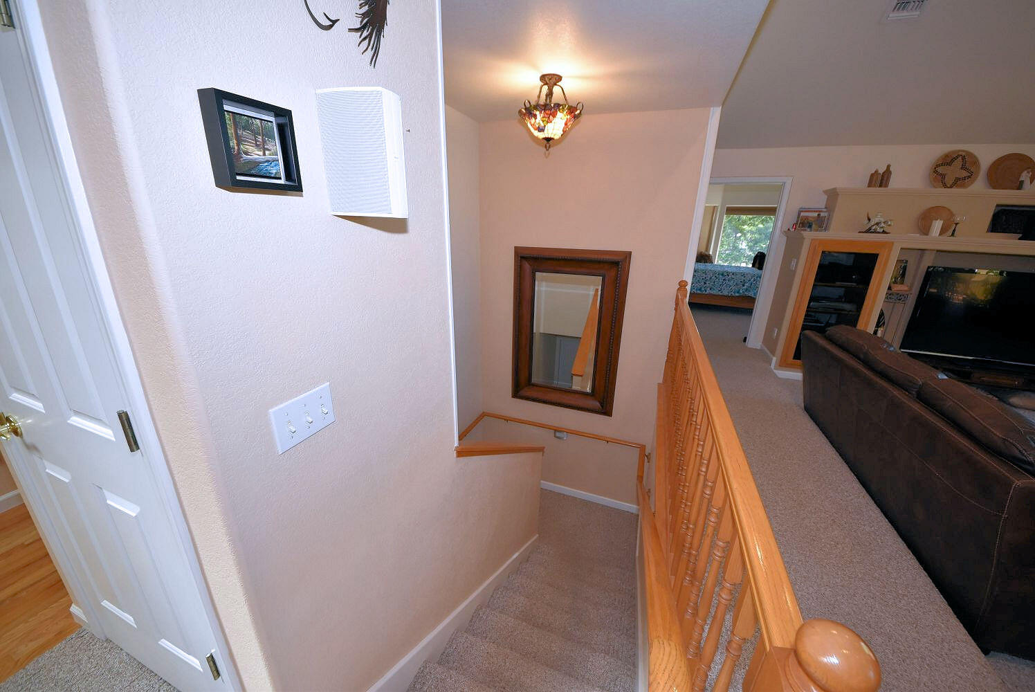 580 Ragsdale Road Trail, OR 97541 - Photo 24 of 36 Stairs
