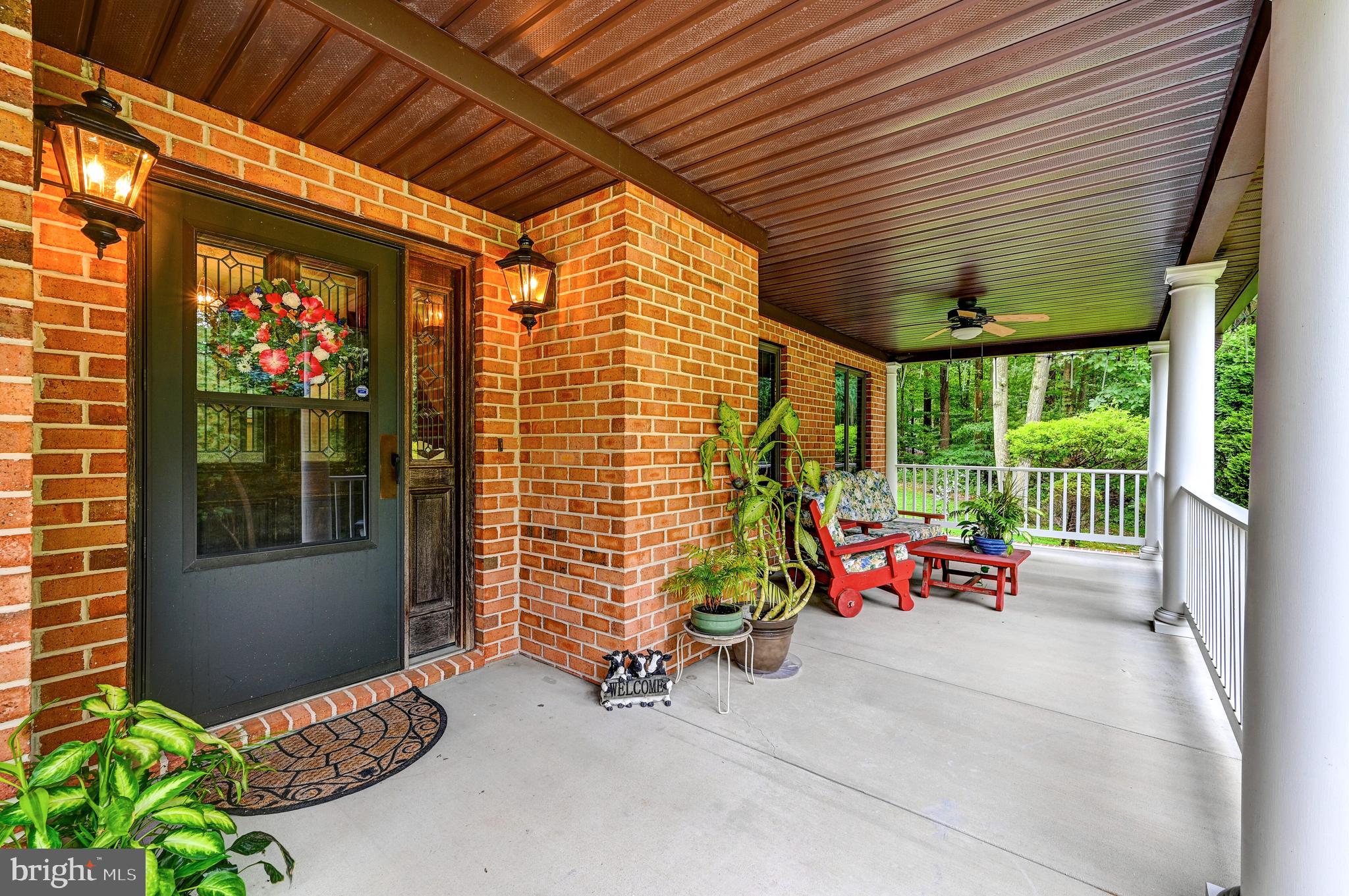 2021 Oakmont Road Fallston, MD 21047 - Photo 4 of 50 a backyard of a house with garden