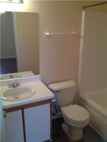 2229 South Rutherford Boulevard Murfreesboro, TN 37130 - Photo 5 of 9 Gallery Image 5