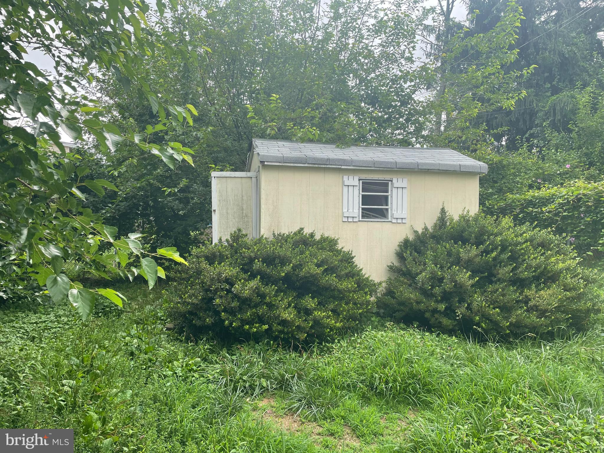 110 Embreeville Road Downingtown, PA 19335 - Photo 8 of 10 Shed