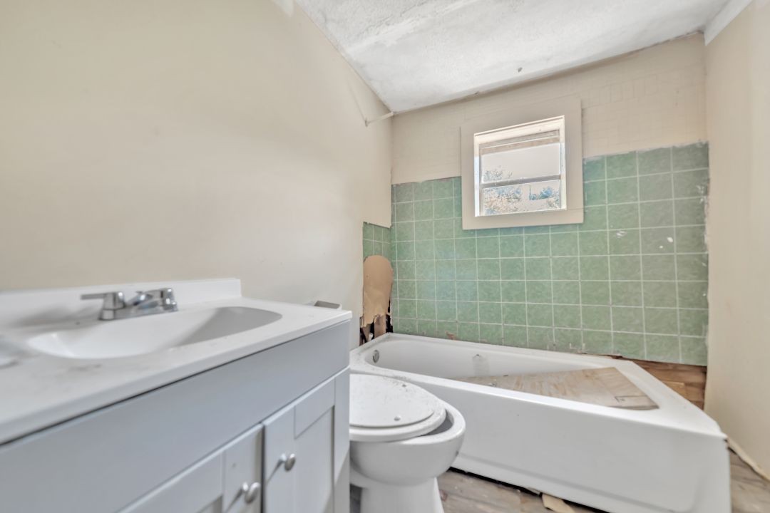 1408 Eloise Road Memphis, TN 38106 - Photo 11 of 27 Gallery Image 11