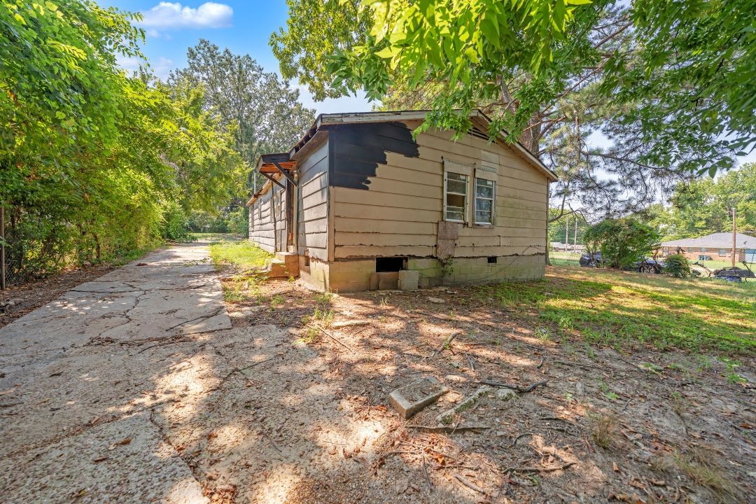 1408 Eloise Road Memphis, TN 38106 - Photo 5 of 27 Gallery Image 5