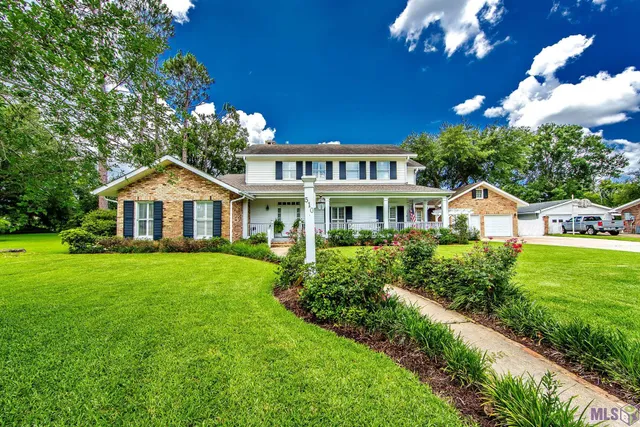 $985,000 | 510 Amarillo Drive, Houma, LA 70360