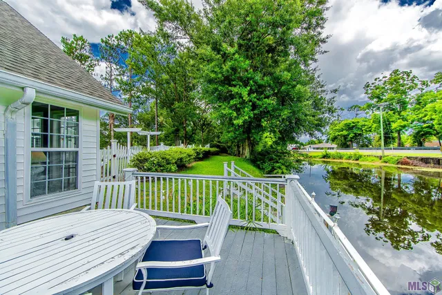 $985,000 | 510 Amarillo Drive, Houma, LA 70360