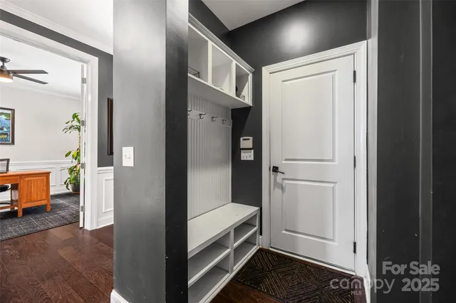 $600,000 | 17622 Austins Creek Drive, Charlotte, NC 28278