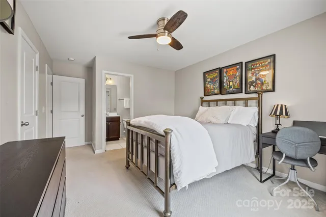 $600,000 | 17622 Austins Creek Drive, Charlotte, NC 28278