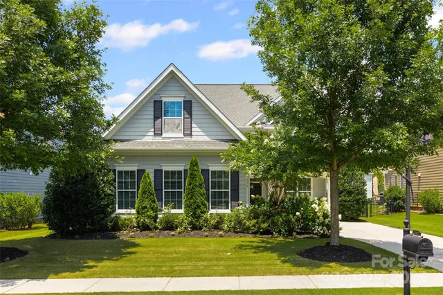 $600,000 | 17622 Austins Creek Drive, Charlotte, NC 28278