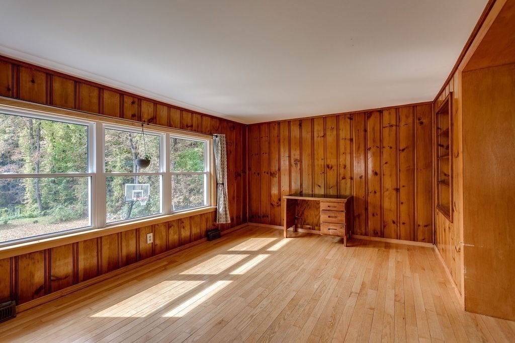 16 Ridge Hill Road Sturbridge, MA 01566 - Photo 18 of 29 Gallery Image 18