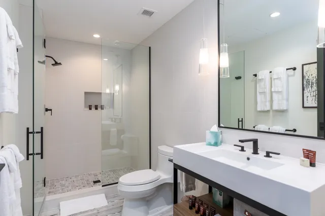 $2,509,000 | 69 Hourglass Drive, Unit 405, Stowe, VT 05672