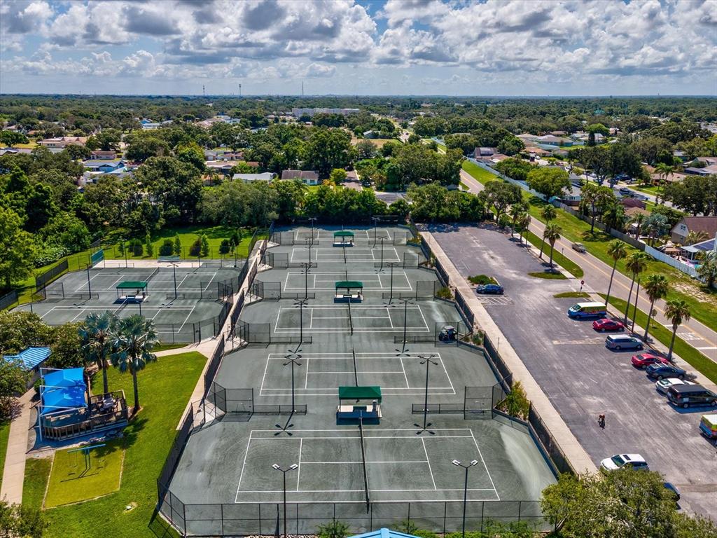12900 Vonn Road, Unit E203 Largo, FL 33774 - Photo 25 of 26 a view of a city