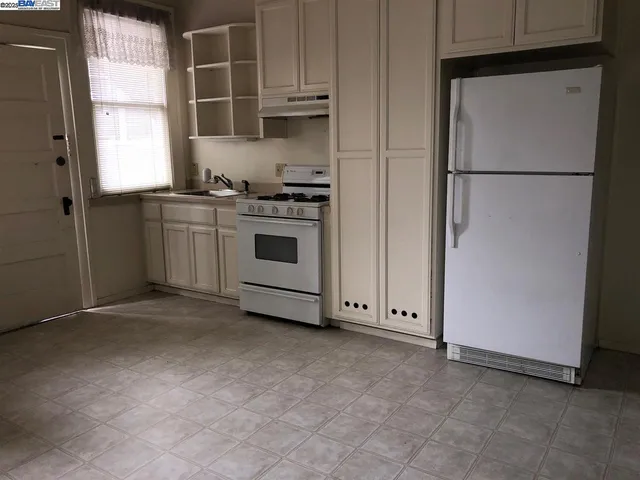 $1,950 | 1173 Park Avenue, Unit A, Alameda, CA 94501