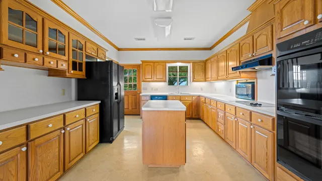 $2,499,900 | 7101 Boehnemann Road, Brenham, TX 77833