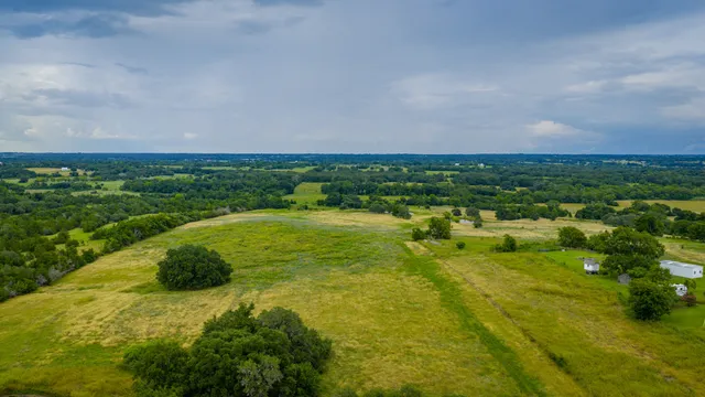 $2,499,900 | 7101 Boehnemann Road, Brenham, TX 77833