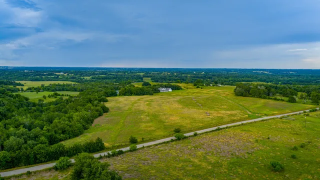 $2,499,900 | 7101 Boehnemann Road, Brenham, TX 77833