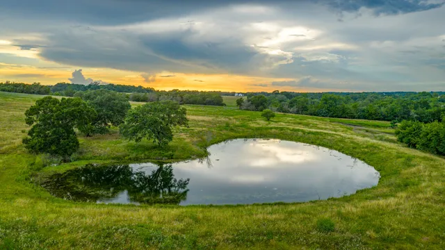 $2,499,900 | 7101 Boehnemann Road, Brenham, TX 77833