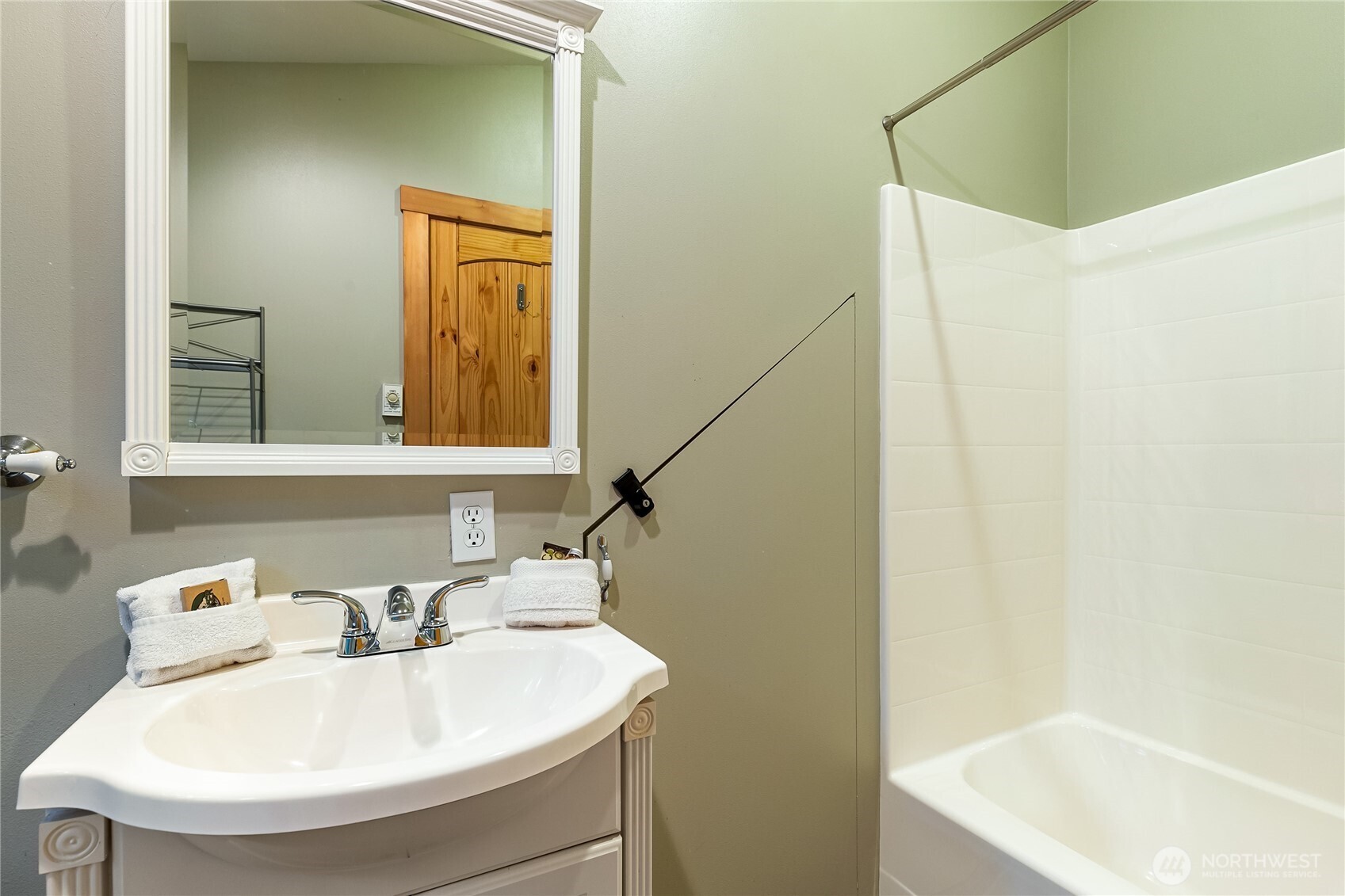 7493 Miller Way Deming, WA 98244 - Photo 30 of 37