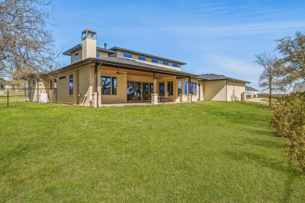 4009 Pinnacle Ridge Way Granbury, TX 76049 - Photo 33 of 35