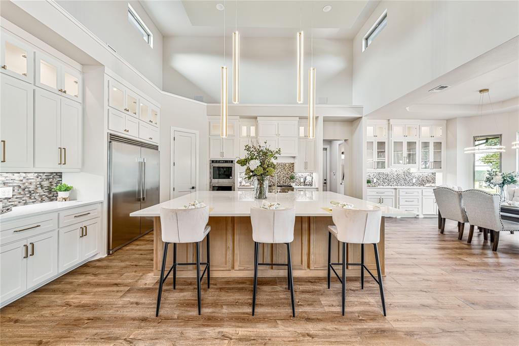 4009 Pinnacle Ridge Way Granbury, TX 76049 - Photo 6 of 35