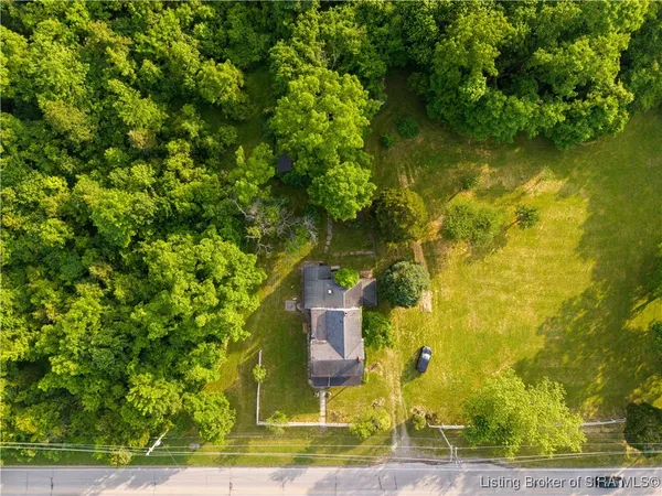 $500,000 | 2639-2705 Paoli Pike, New Albany, IN 47150