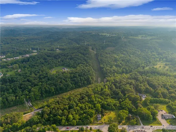 $500,000 | 2639-2705 Paoli Pike, New Albany, IN 47150