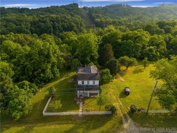 $500,000 | 2639-2705 Paoli Pike, New Albany, IN 47150