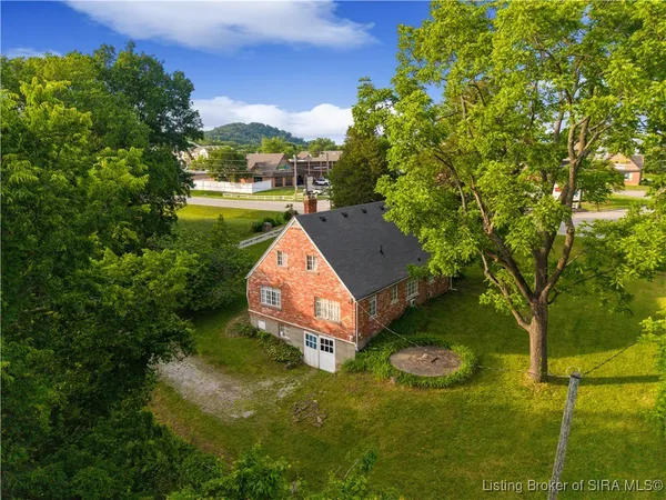 $500,000 | 2639-2705 Paoli Pike, New Albany, IN 47150