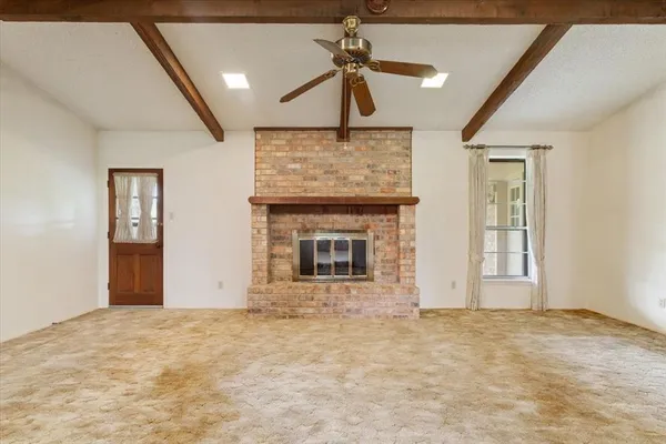 $249,500 | 357 South Lindenwood North, Hewitt, TX 76643
