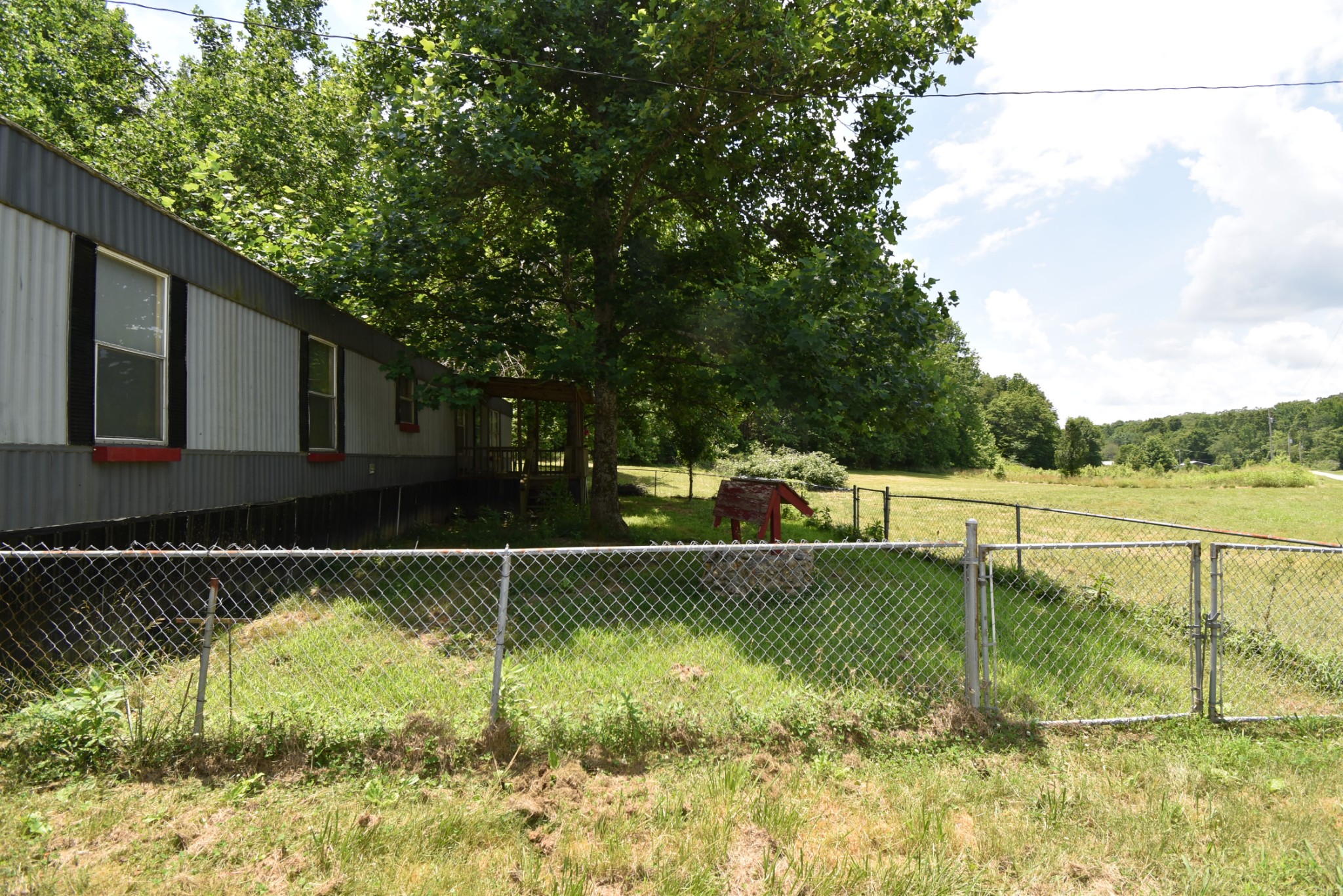 248 Sumac Road Linden, TN 37096 - Photo 8 of 22 Gallery Image 8