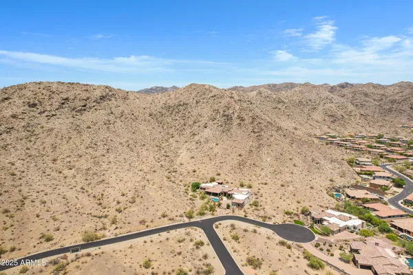 $449,000 | 3058 West Briarwood Terrace, Unit 93, Phoenix, AZ 85045