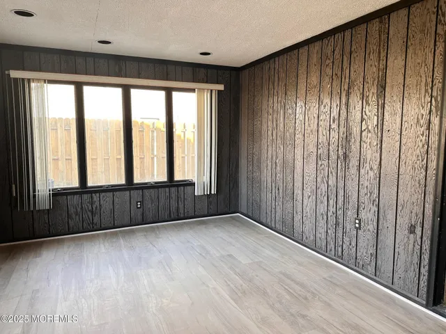 $3,000 | 403 7th Street, Waretown, NJ 08758