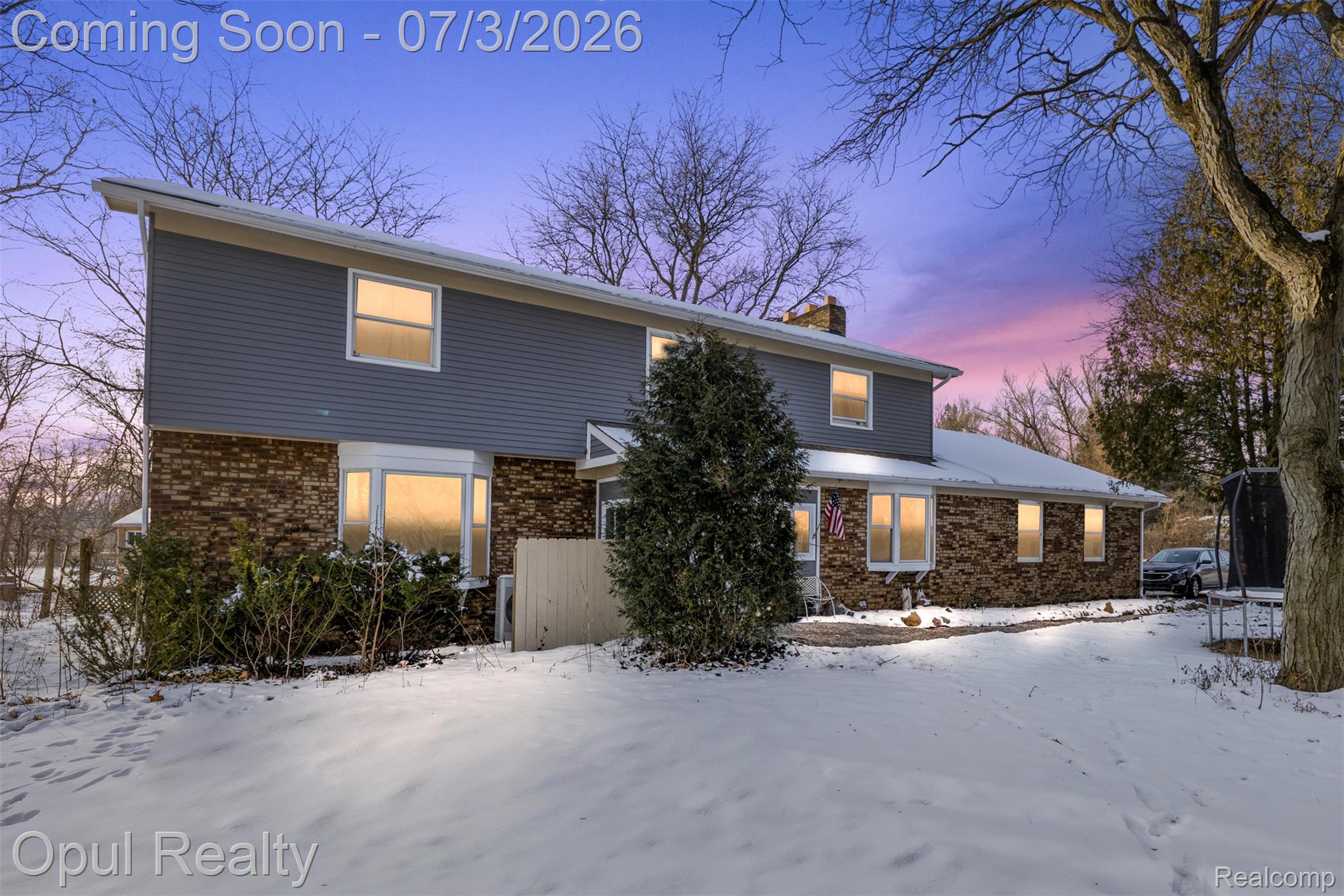 8855 Gross Rd-1.jpg