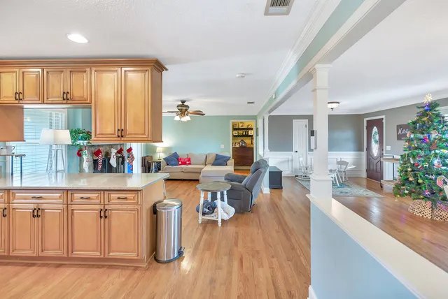 $359,750 | 537 Drayton Circle, Anderson, SC 29621