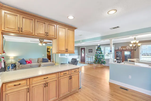 $359,750 | 537 Drayton Circle, Anderson, SC 29621