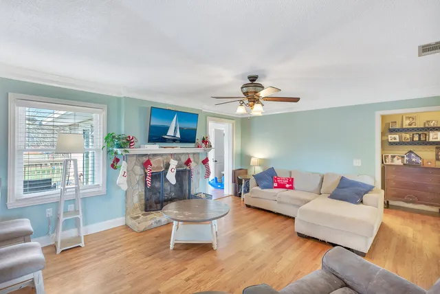 $359,750 | 537 Drayton Circle, Anderson, SC 29621