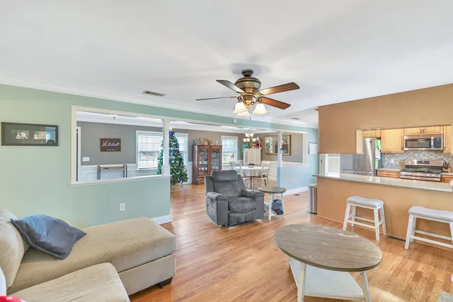 $359,750 | 537 Drayton Circle, Anderson, SC 29621