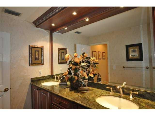 761 North Parkside Creek Boca Raton, FL 33486 - Photo 15 of 15 Bathroom