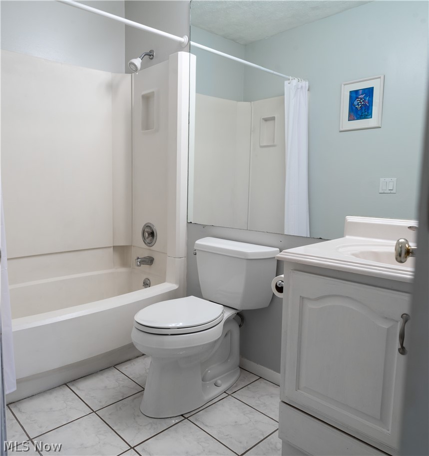 10752 Waterfall Road Strongsville, OH 44149 - Photo 11 of 26 Gallery Image 11