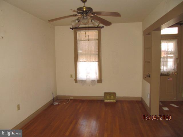 124 Locust Street Hanover, PA 17331 - Photo 3 of 21 DINING ROOM