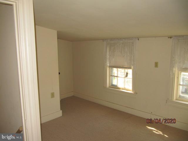 124 Locust Street Hanover, PA 17331 - Photo 10 of 21 BEDROOM 3