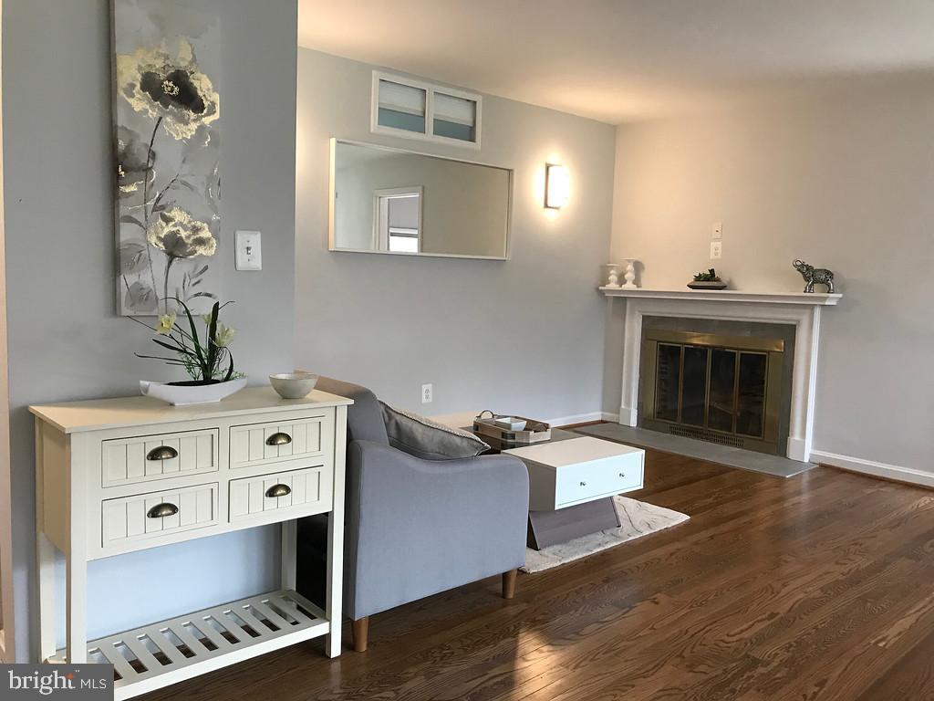 4416 Braddock Road Alexandria, VA 22312 - Photo 5 of 10 Gallery Image 5