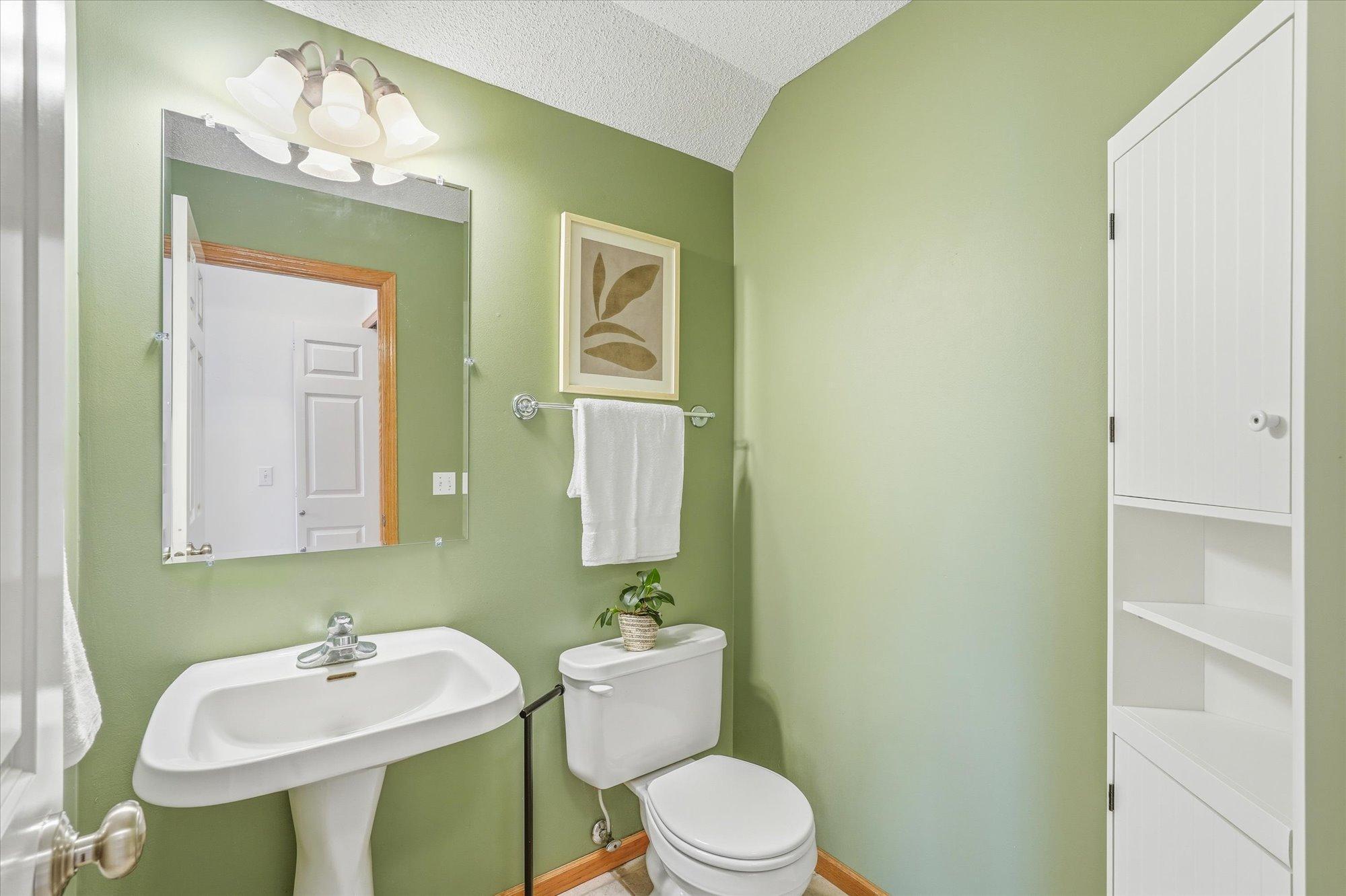 18053 90th Place North Maple Grove, MN 55311 - Photo 16 of 43