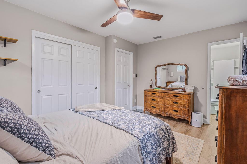 5360 Monterrey Road Crestview, FL 32539 - Photo 17 of 32 Primary Bedroom
