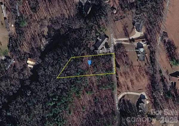 $71,999 | 19 Skyland Drive, Sylva, NC 28779