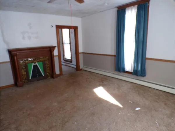$124,900 | 429 Main Street, Callensburg, PA 16213