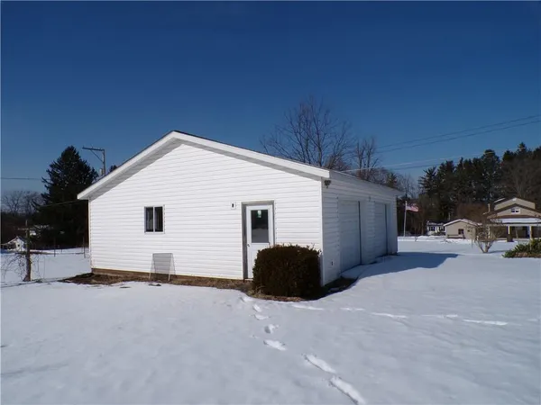 $124,900 | 429 Main Street, Callensburg, PA 16213