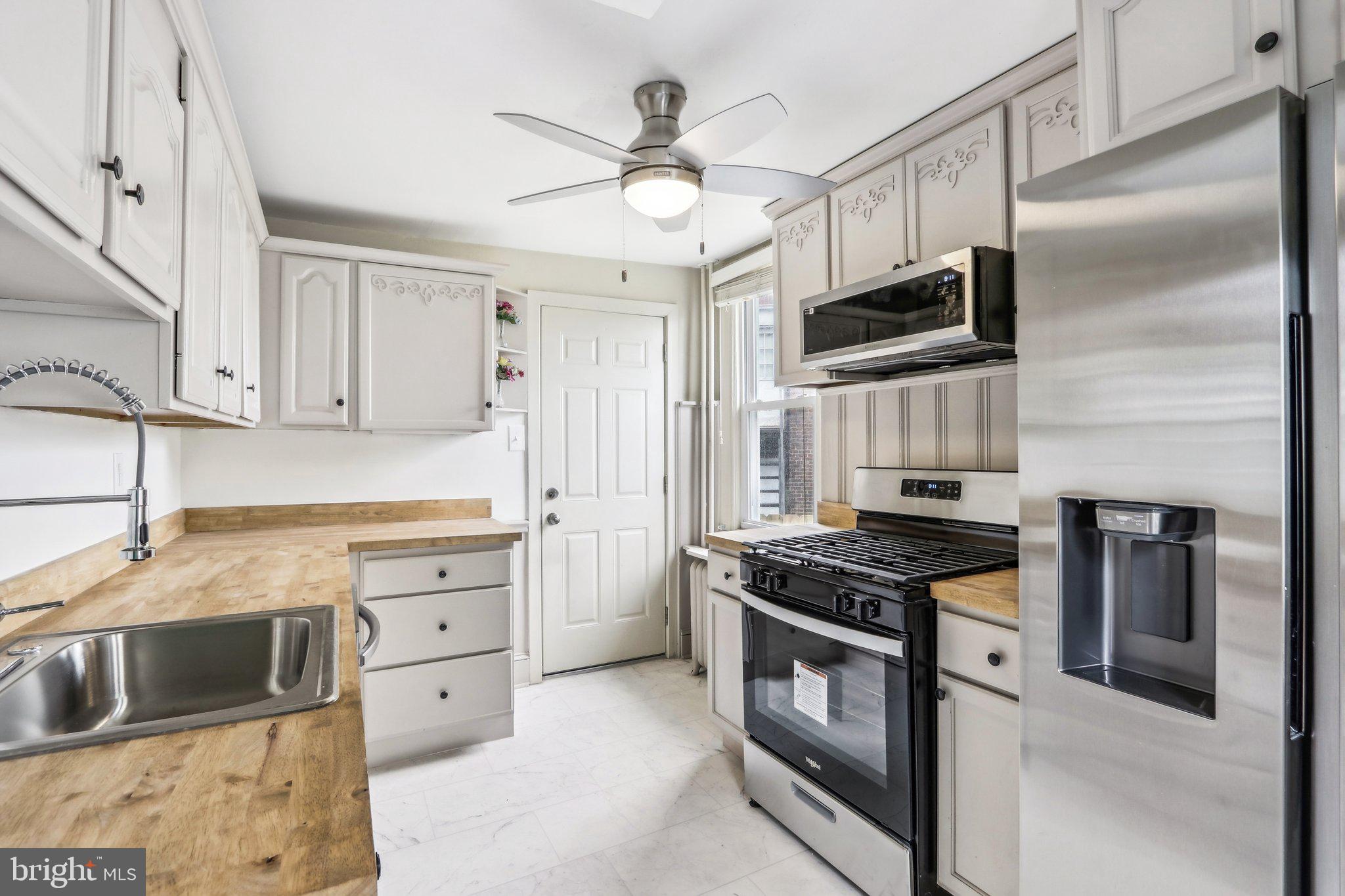 2 East Avon Road Brookhaven, PA 19015 - Photo 8 of 33 Gallery Image 8