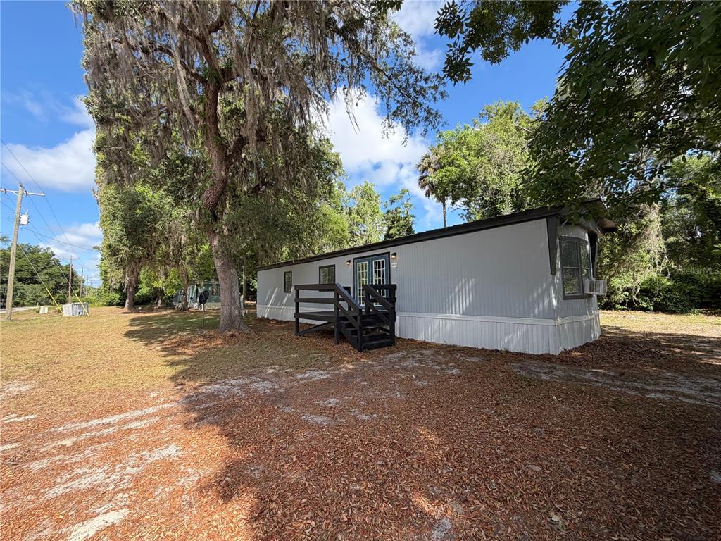 4605 Northeast 167th Place Citra, FL 32113 - Photo 1 of 15